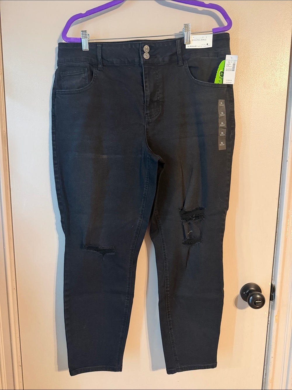 Fashion to Figure Black Ripped High-Rise Skinny Jeans
